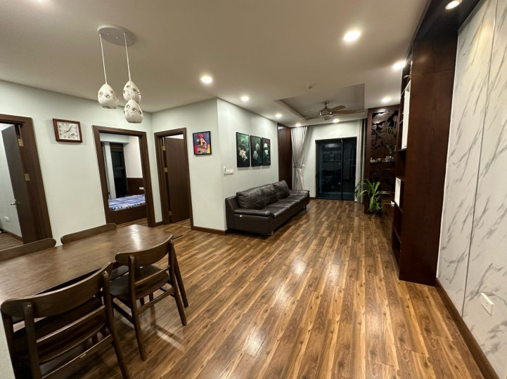 Cho thuê căn hộ 3PN Goldmark City-136 Hồ Tùng Mậu,full nội thất-giá 16 triệu,LH 0985384919